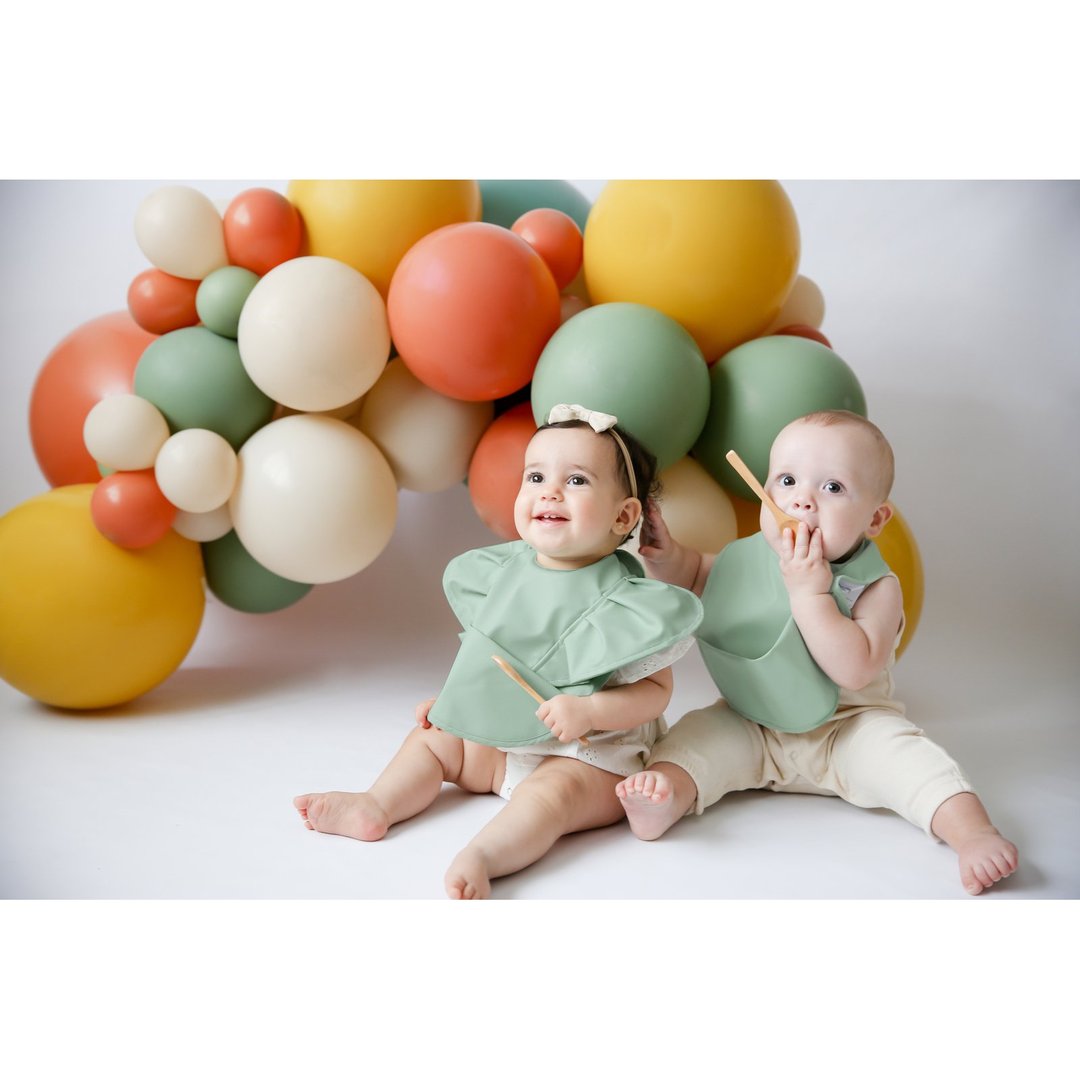 Snuggle Hunny Kids - Waterproof Bib (Sage)