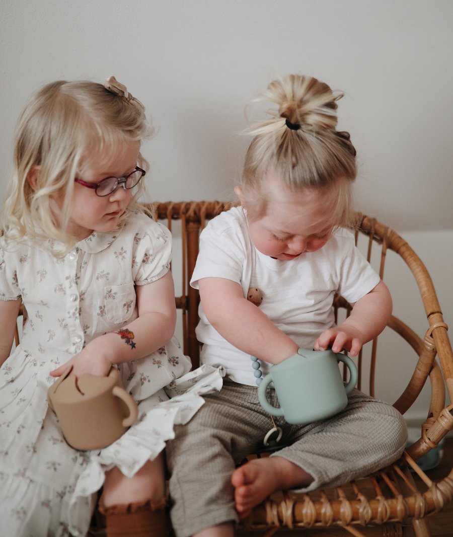 Mushie - Snack Cup (Natural)