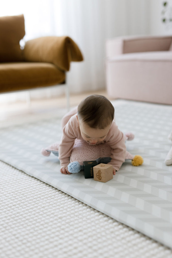 Little Wiwa - Generos Play Mat (Herringbone Dawn)