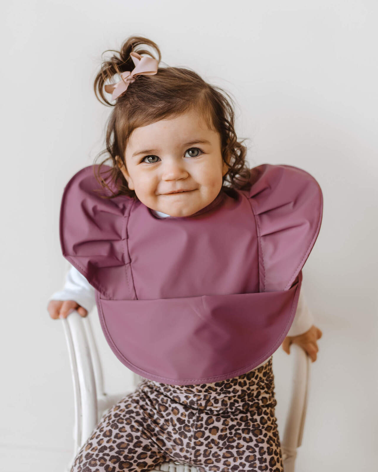 SNUGGLE HUNNY KIDS - WATERPROOF BIB (MAUVE)