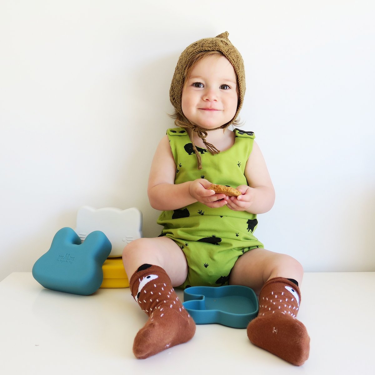 WE MIGHT BE TINY - BUNNY SNACKIE - VARIOUS COLOURS