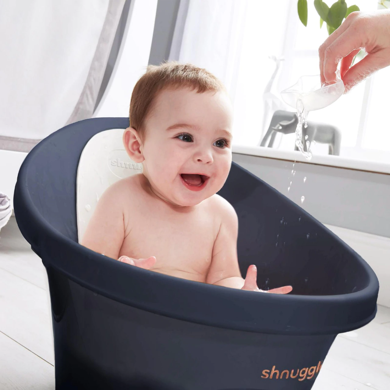 SHNUGGLE - BATH WITH PLUG (NAVY)
